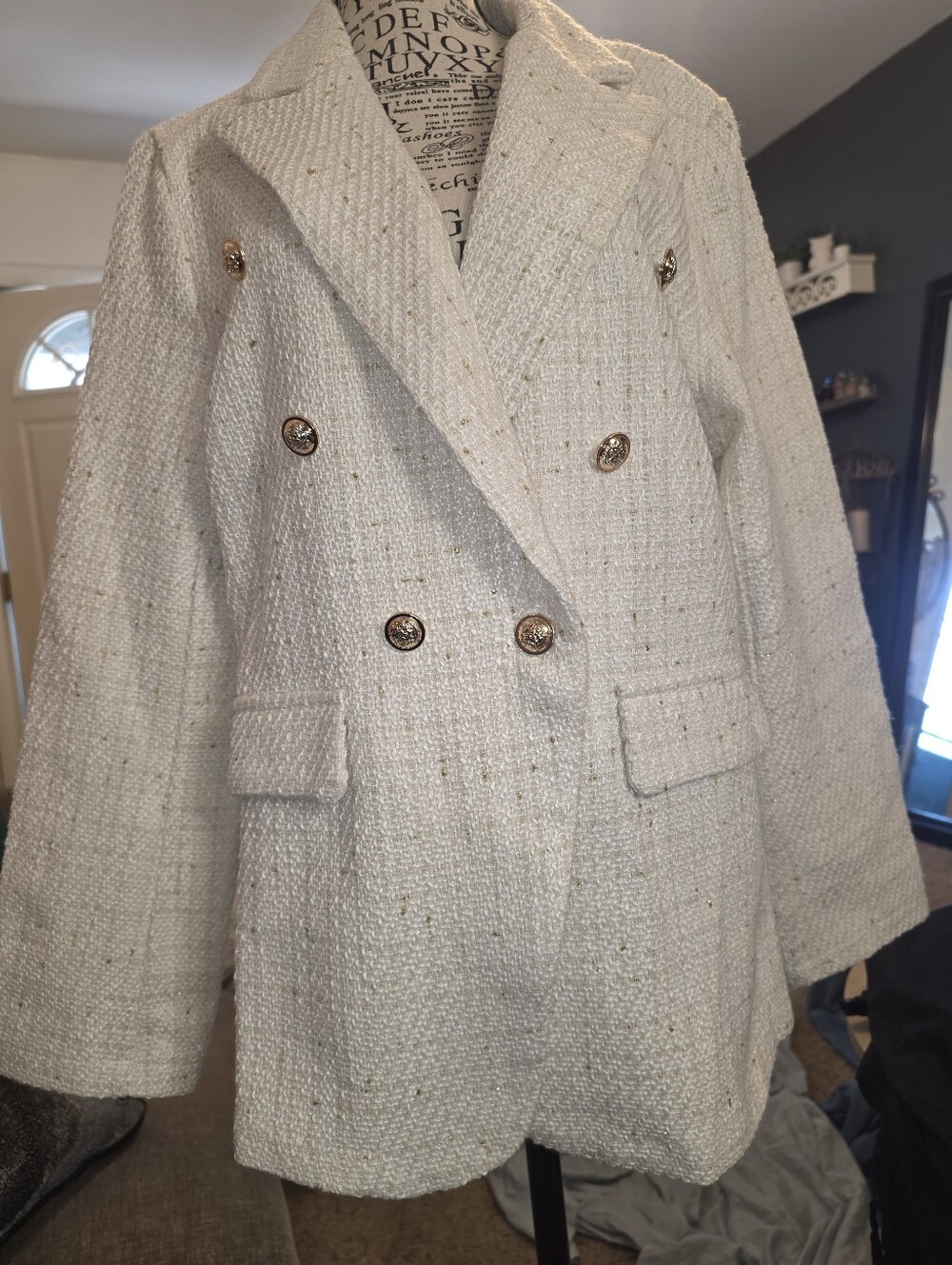 Women’s Double-Breasted Cream Tweed Coat